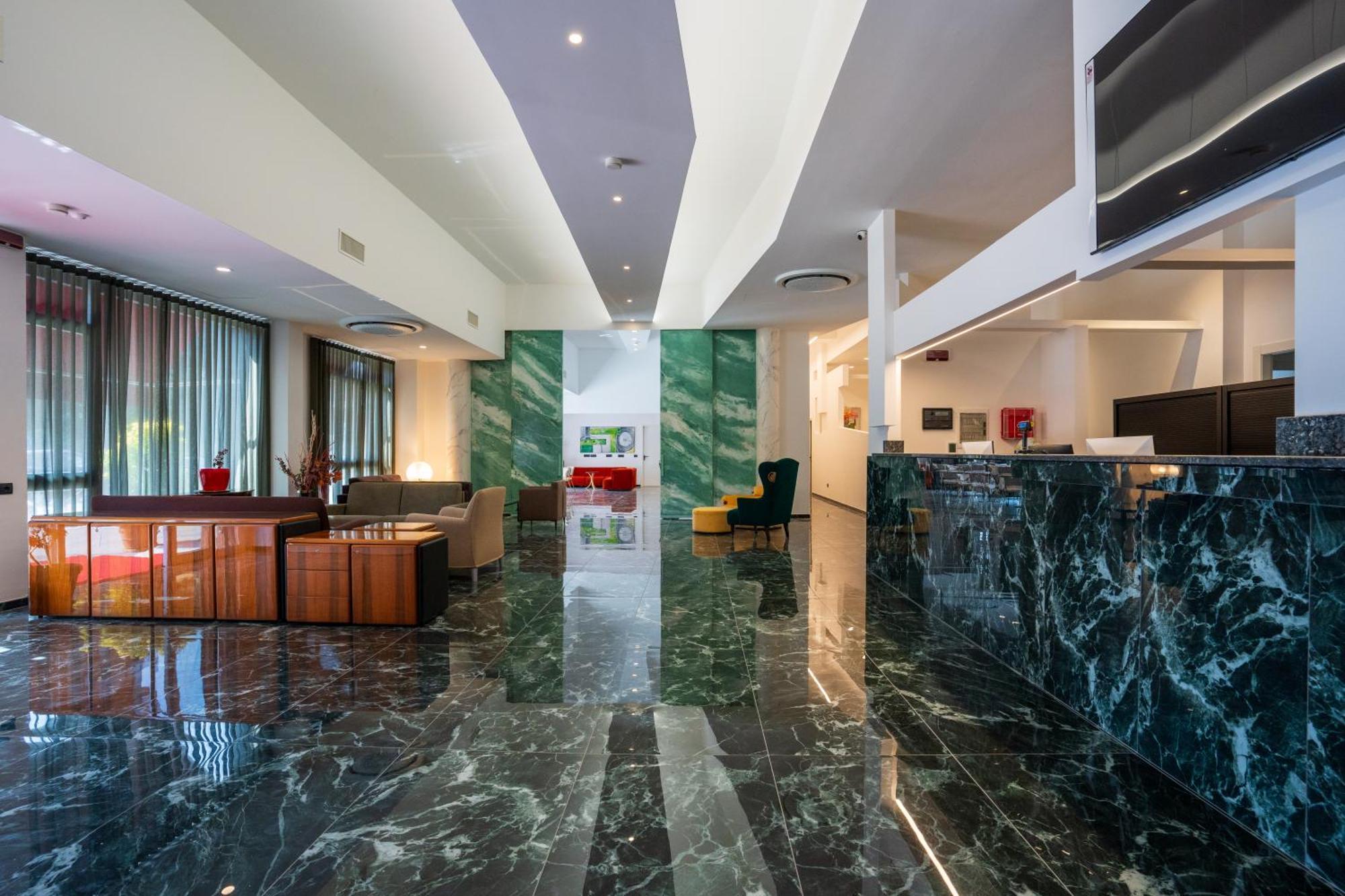 בולאטה Hotel Bula מראה חיצוני תמונה