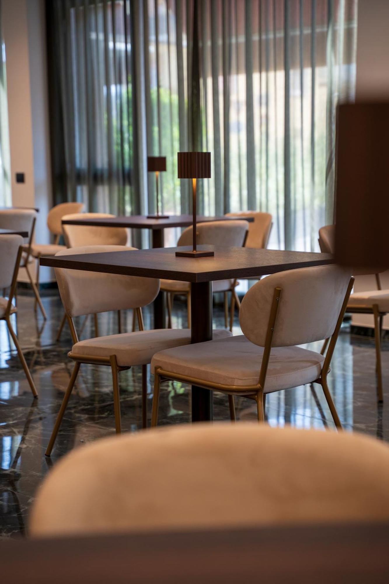 בולאטה Hotel Bula מראה חיצוני תמונה