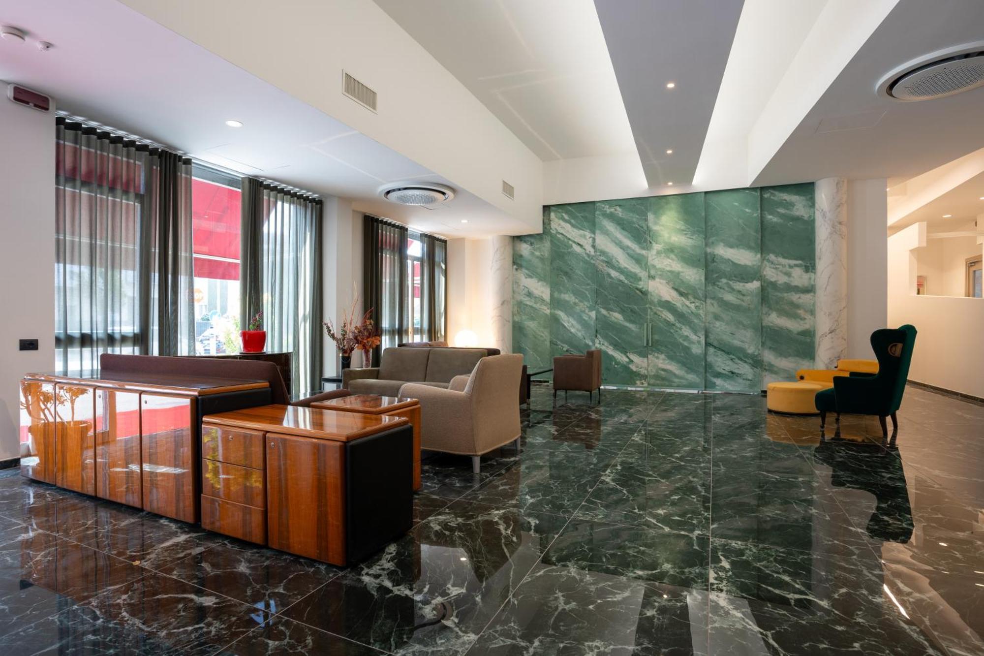 בולאטה Hotel Bula מראה חיצוני תמונה